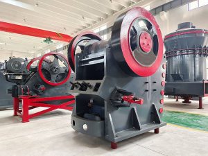 液压颚式破碎机有什么特点?与一般颚式破碎机有什么...