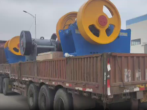 3台PE500x750鄂式破碎机成功发货至郑州