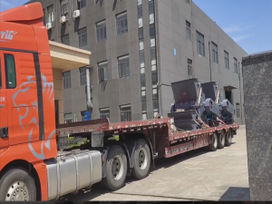 2台PC4012一90L双动力欧版粗粉磨成功发货至葫芦岛