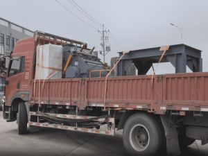 PC4008一75欧版粗粉磨发往上海