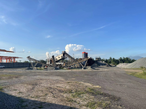 固定式花岗岩破碎生产线和移动式花岗岩破碎生产线...