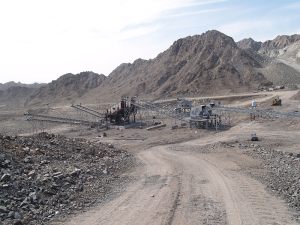 颚式破碎机在建筑垃圾处理中占据重要的地位