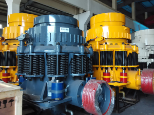 PY弹簧圆锥破碎机与颚式破碎机的区别及特点