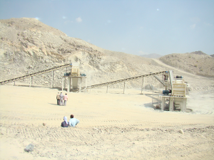 矿山破碎生产线选择颚式破碎机有多重要