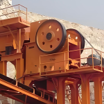 锤式破碎机转子轴承高温解决:高温问题的有效处理措施 4 颚式破碎机保养方法和检修