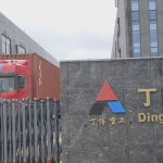 发上海高效破碎式磨粉机PCL4012-90二台！