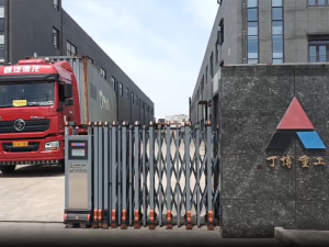 MTW100高压磨粉机配套设备发往俄罗斯