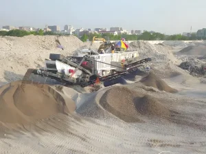 建筑垃圾破碎机轻松解决破碎混凝土，丁博重工 2PGC...