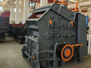 一文读懂反击破碎机型号规格：6 大核心要素精准选...