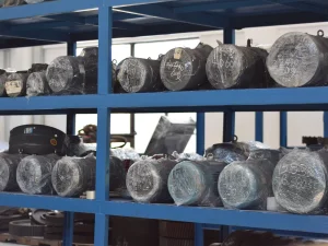 破碎机耐磨配件维护：从轴承到锤头的保养技巧