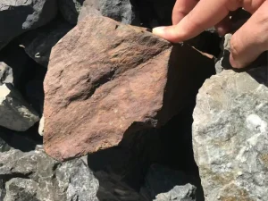 矿物破碎力学因素：影响破碎效果的关键属性