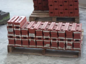 颚破部件更换判断：如何确定部件需要更换