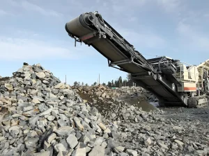 河卵石破碎机型：哪种破碎效果好