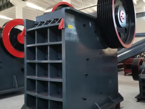 颚破工作原理与性能：颚式破碎机的工作原理及性能