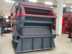 反击破过热原因：使用反击式破碎机时会出现过热效...