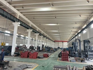 石头粉碎设备选型：粉碎石头用什么机器比较好呢？