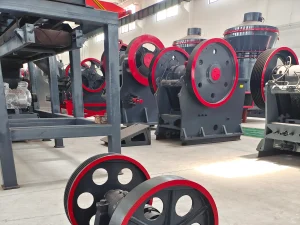 颚破产量与型号：颚式破碎机每小时的产量是多少？...