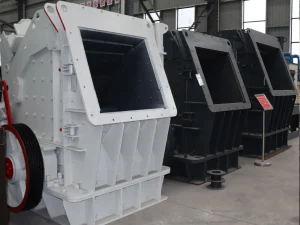 反击破出料粒度调节：如何调节反击式破碎机的出料...