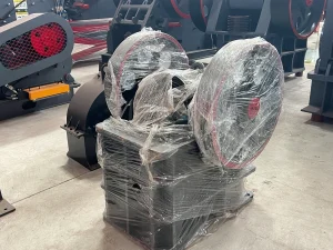 颚破衬板耐磨性提升：颚式破碎机衬板耐磨性能的研究