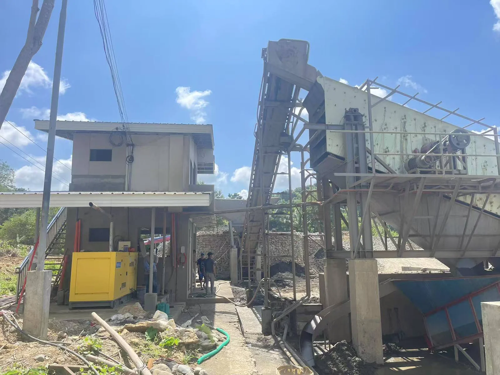 时产 500 吨石料厂碎石生产线:所需设备 1 时产 500 吨石料厂碎石生产线:所需设备 - 500 吨碎石线核心设备(images 1)