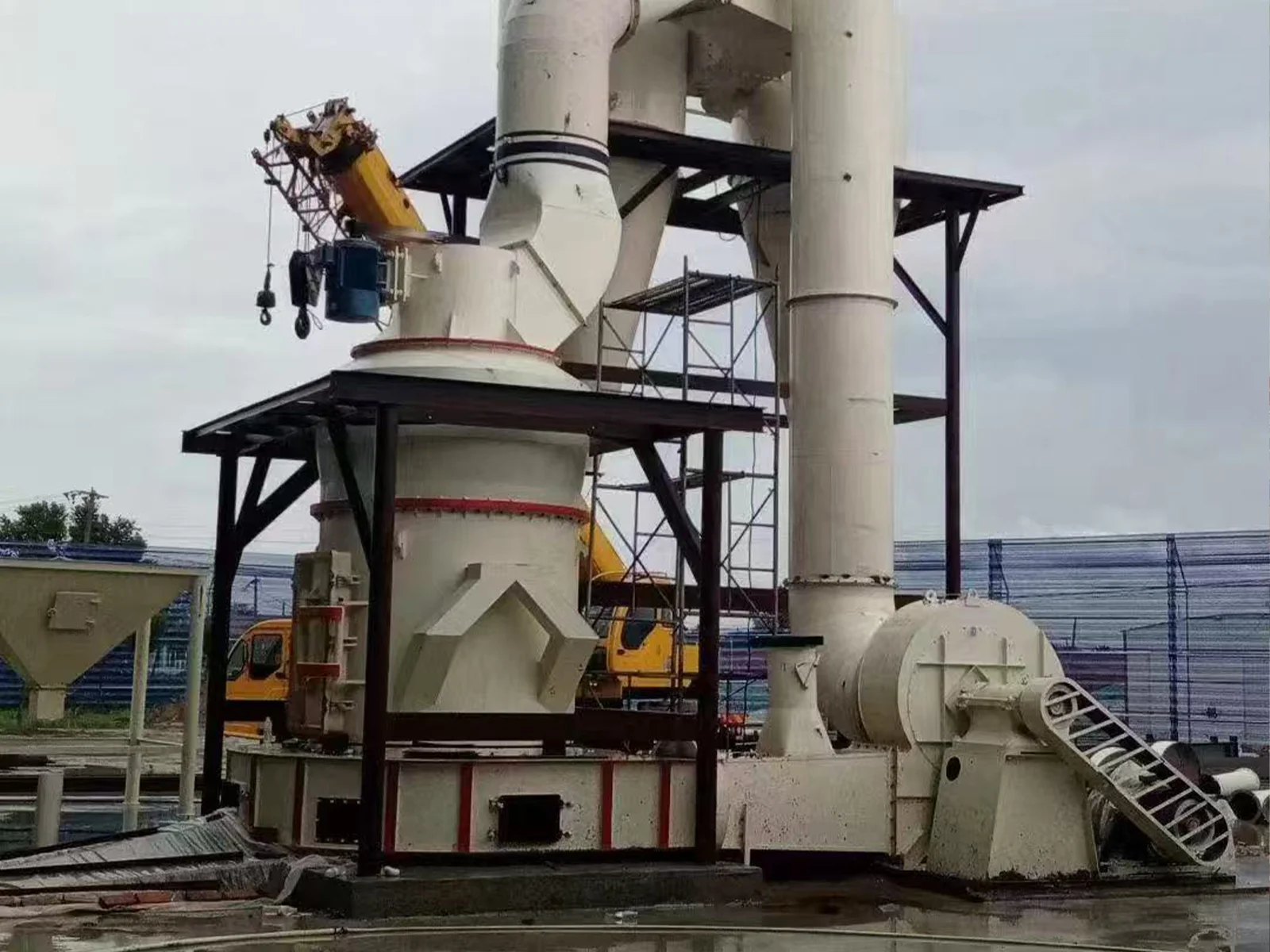 小型超细磨粉机:价格是多少 1 小型超细磨粉机:价格是多少 - 丁博小型磨粉机直销价(images 1)