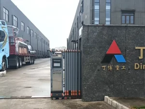 MTM100磨粉机及配套设备发往上海