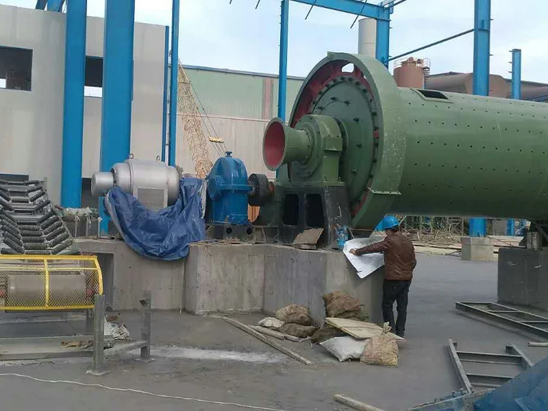 高岭土研磨选雷蒙磨粉机还是球磨机？两者差异与选型指南 - 球磨机应用场景（images 1）