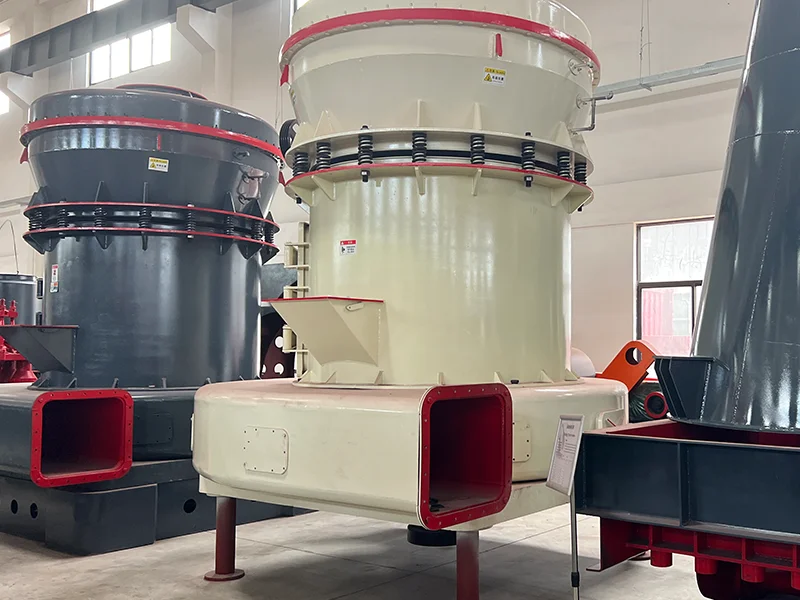 高岭土研磨选雷蒙磨粉机还是球磨机？两者差异与选型指南 - 球磨机研磨高岭土（images 2）