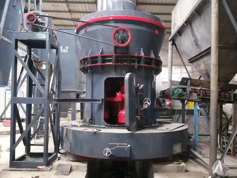 雷蒙磨粉机配件磨损防护指南：延长磨辊磨环寿命的四大措施 - 丁博重工（images 1）