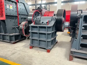 颚式破碎机飞轮摆动异常、动颚停摆故障排查与处理