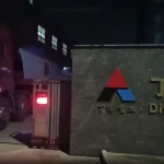 PE鄂破、LS洗砂机、2YA振动筛发往上海浦东港口