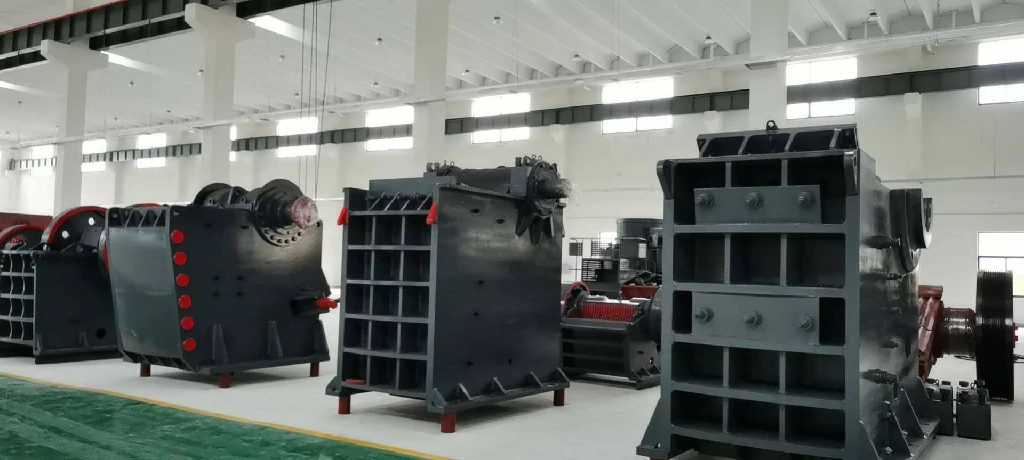 锷式破碎机展示