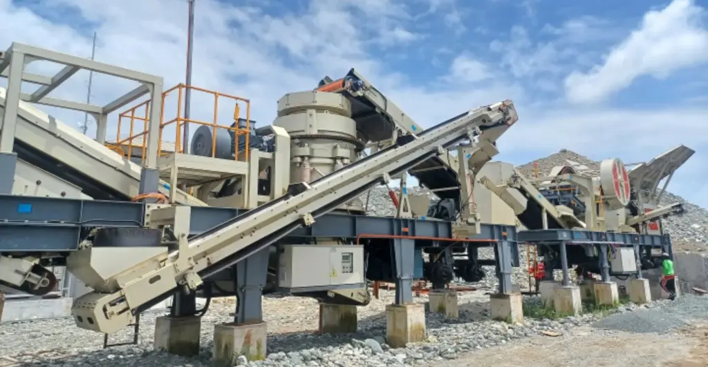 时产200吨破碎生产线多少钱? 1 时产200吨破碎生产线多少钱